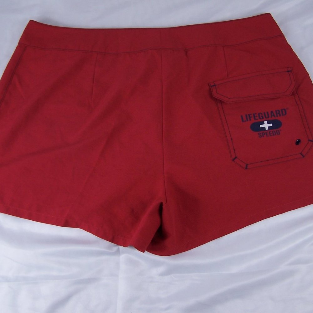 Speedo LIFEGUARD Shorts